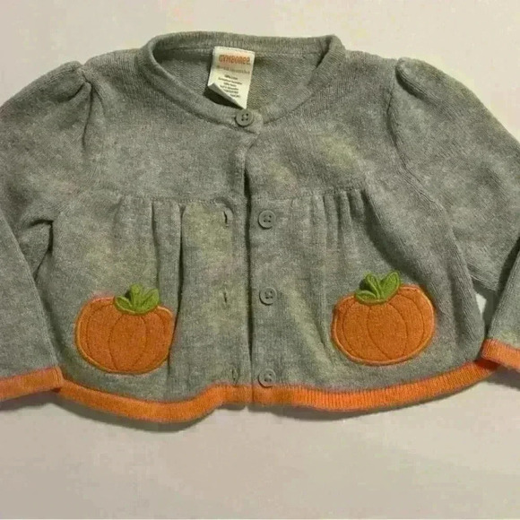Gymboree Other - 6-12 months Gymboree grey and orange fall pumpkin pocket cardigan